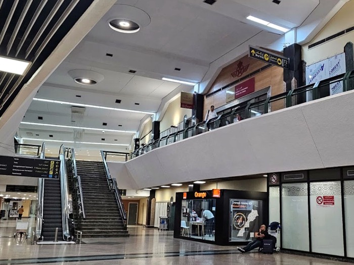 صالة مطار الدار البيضاء