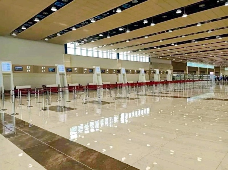 صالة مطار برج العرب