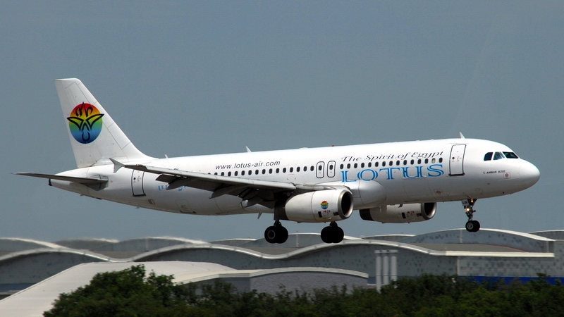 لوتس للطيران - خطوط اللوتس الجوية