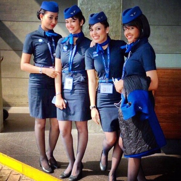 مضيفات طيران انديجو