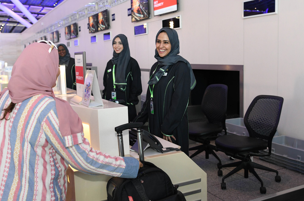 خدمة عملاء الخطوط السعودية Saudi Airlines Customer Service